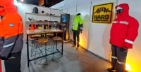 Hard Conditions En La Expo Minera